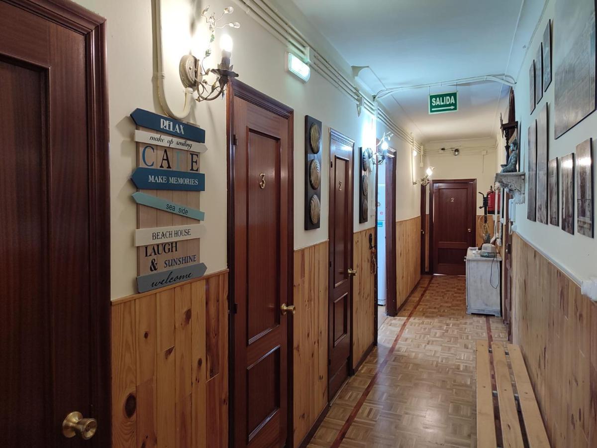 Pension La Fruta Avilés Екстериор снимка