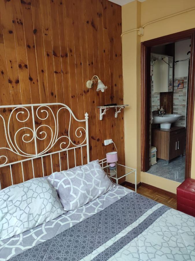 Pension La Fruta Avilés Екстериор снимка
